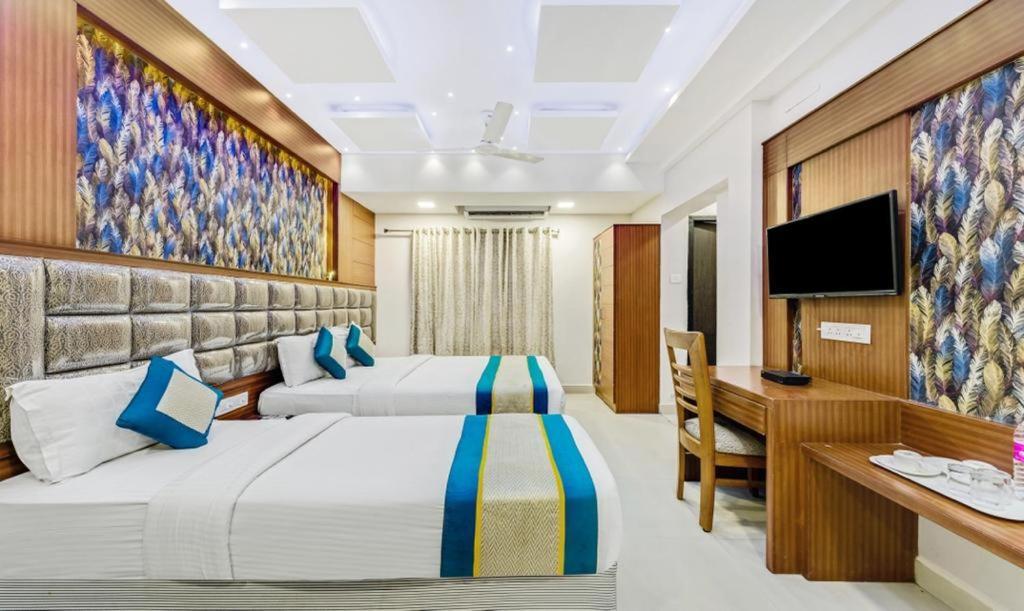 ไพน์ทรี บูทิก โฮเต็ล - กรีมส์ โร้ด Hotel เชนไน ภายนอก รูปภาพ