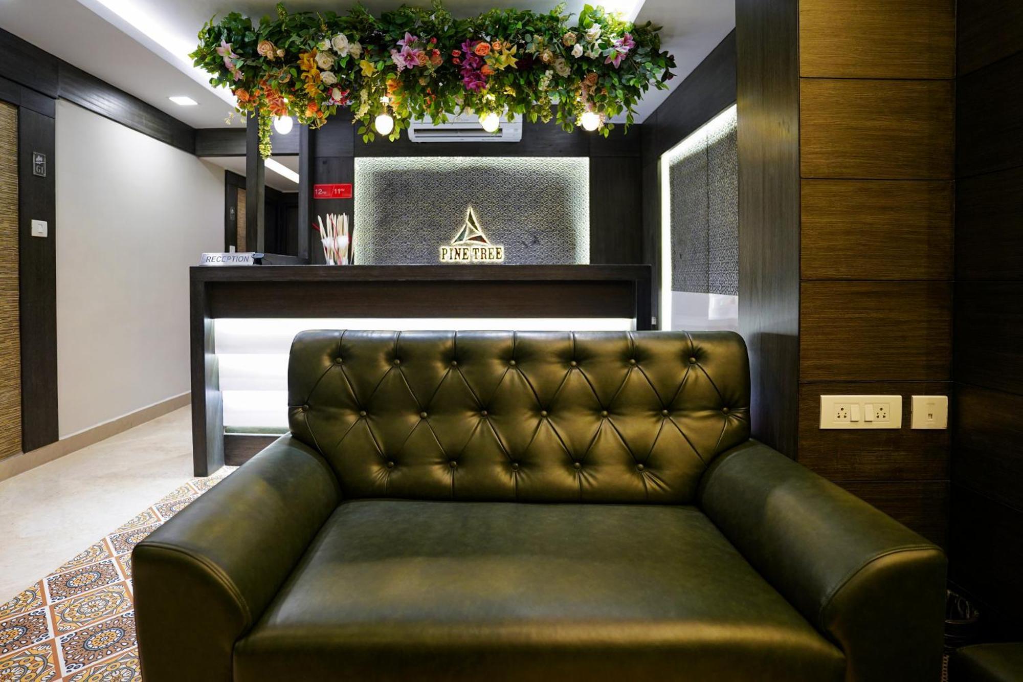 ไพน์ทรี บูทิก โฮเต็ล - กรีมส์ โร้ด Hotel เชนไน ภายนอก รูปภาพ